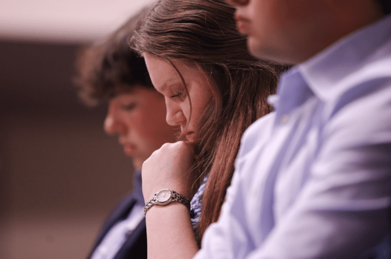 Maddie Moore listens to lecture on US-China relations and US-Russia relations at the Tocqueville Center