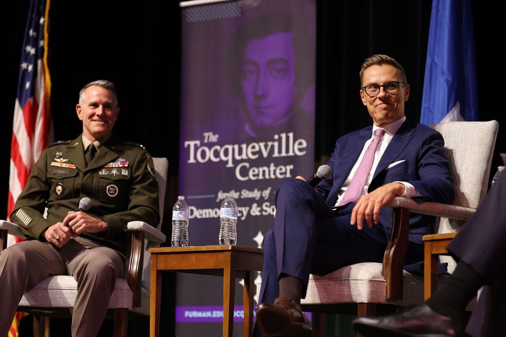 General Joshua Rudd and President Alexander Stubb on stage for a Tocqueville Center Lecture.
