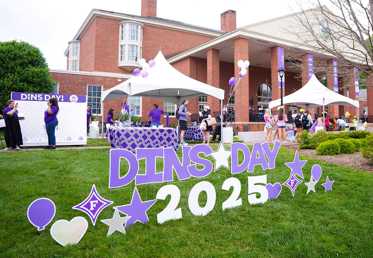 Dins Day 2025 raises more than $900,000