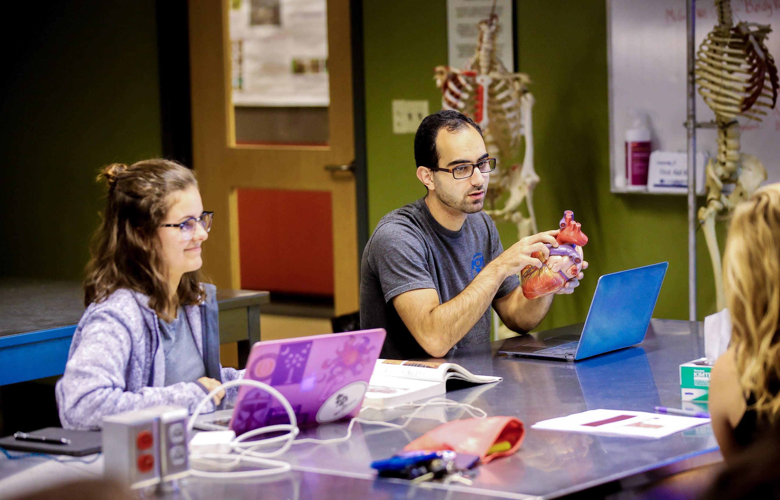 Students in MSCEM Lab