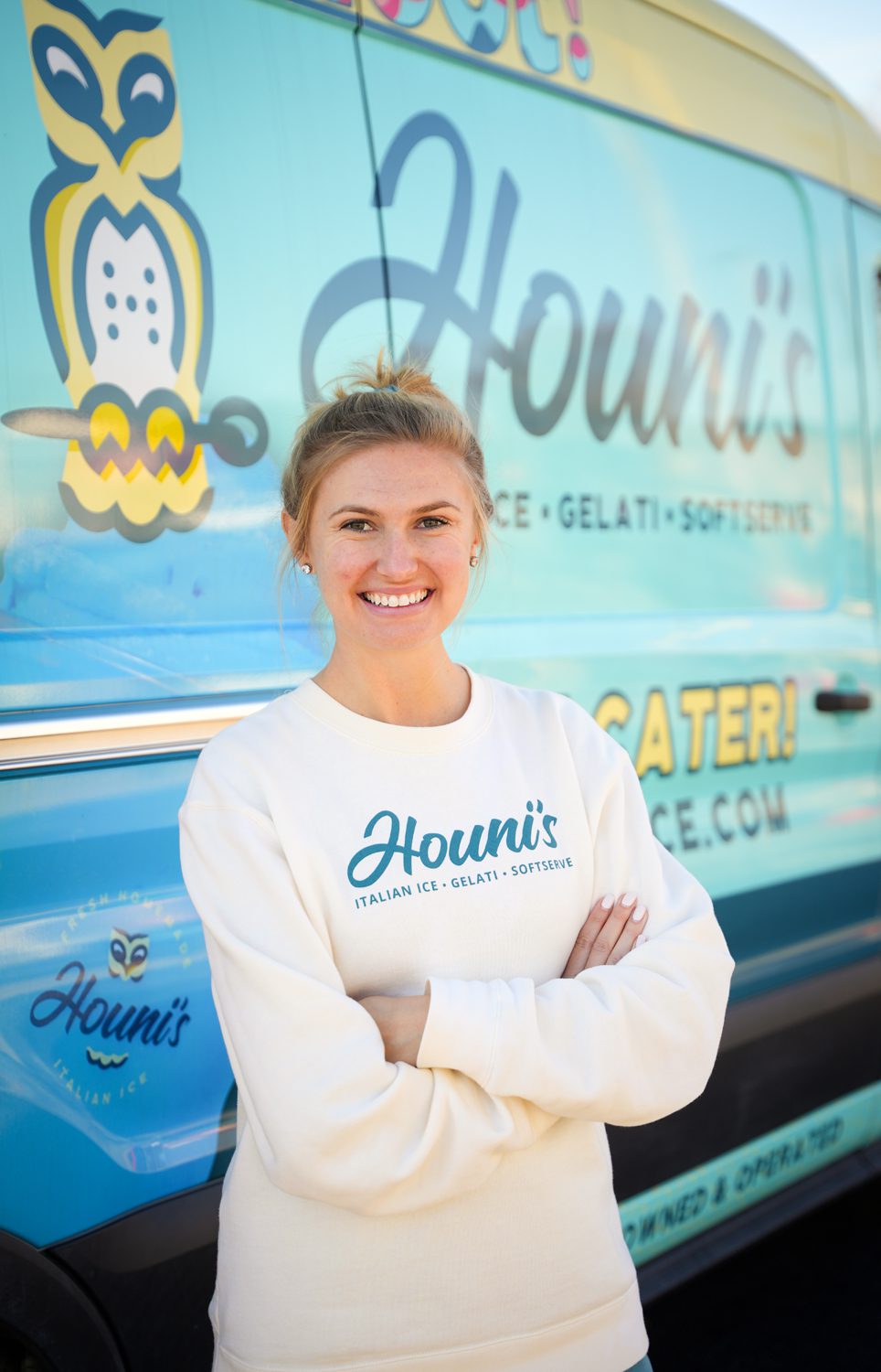 Morgan Calhoun ’13, owner of Houni’s Italian Ice in Greenville on Woodruff Road. Photo by Nathan Gray, Furman University.