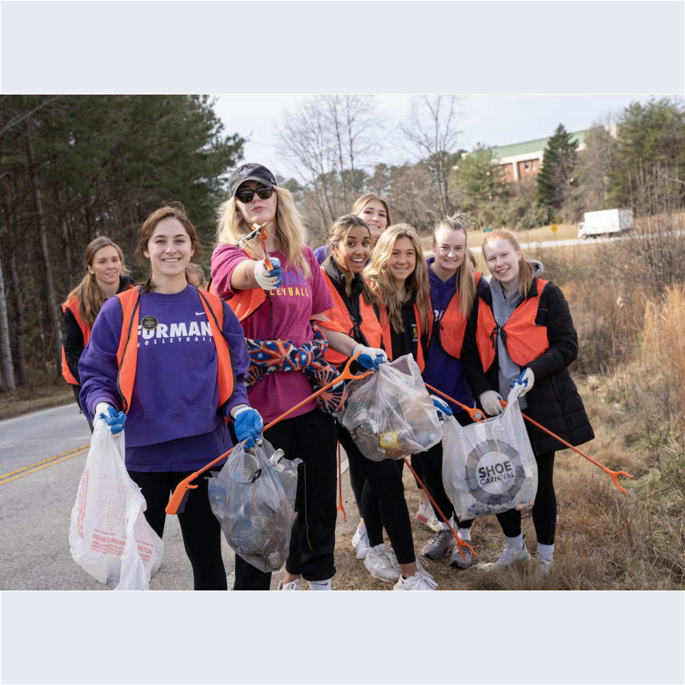 The Furman Volleyball Team helped picked up trash along Krieger Drive in Travelers Rest as part of the MLK Day of Service on Monday, January 16, 2023.