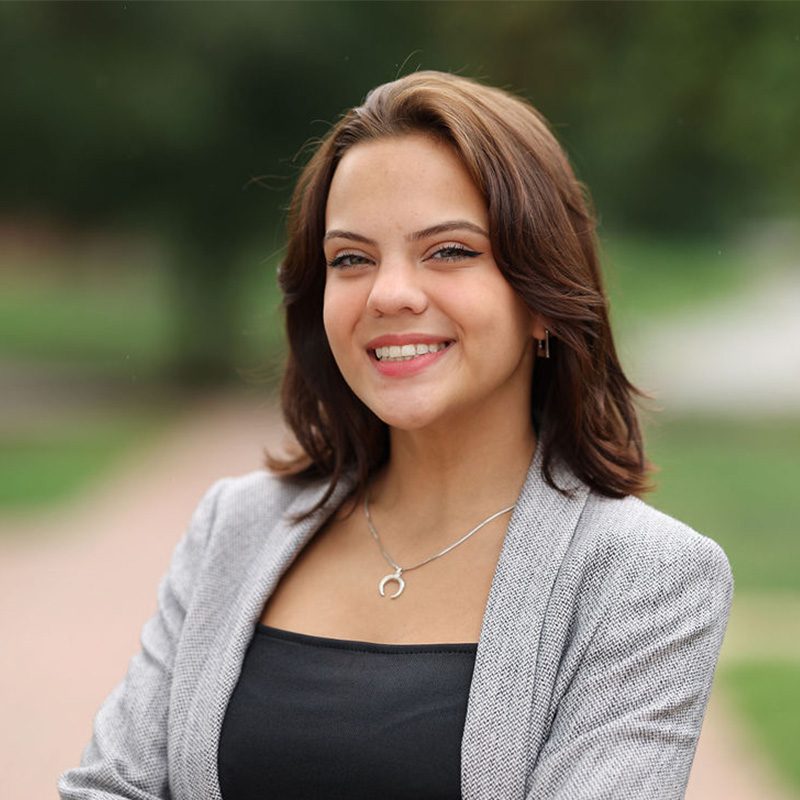 Mazi Aarts, Class of 2026, Hearst Fellow