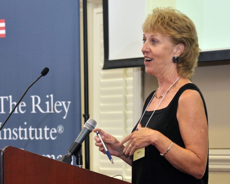 Armonía: Deb Richardson-Moore