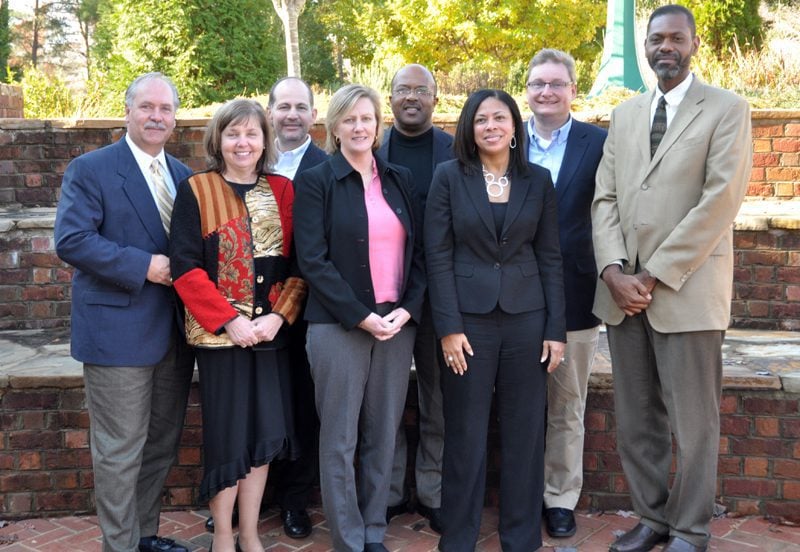 Bill’s Walkabouts group members (L to R): Theo Lane, Jr., Liz Parsons, Sal Rossano, Jr., Suzy Summers, Audie Penn, Emily Dean, Christoph Plaar, and Kenneth Rogers