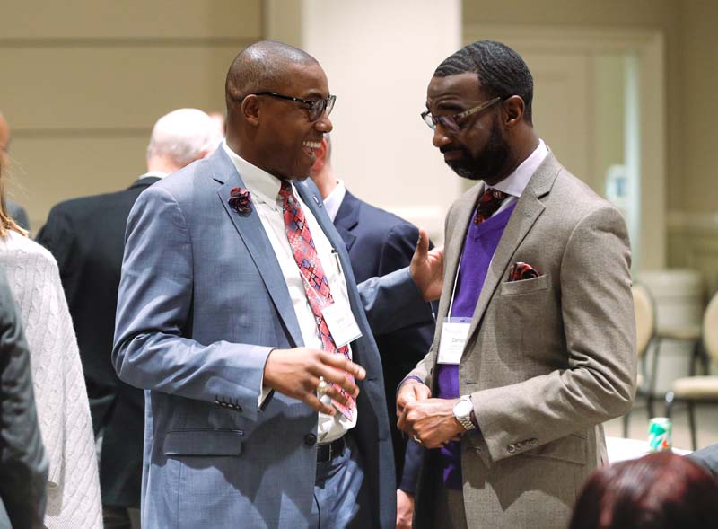 (l-r) Darren Wright, R3, and Damon Qualls, Leaders for Literacy