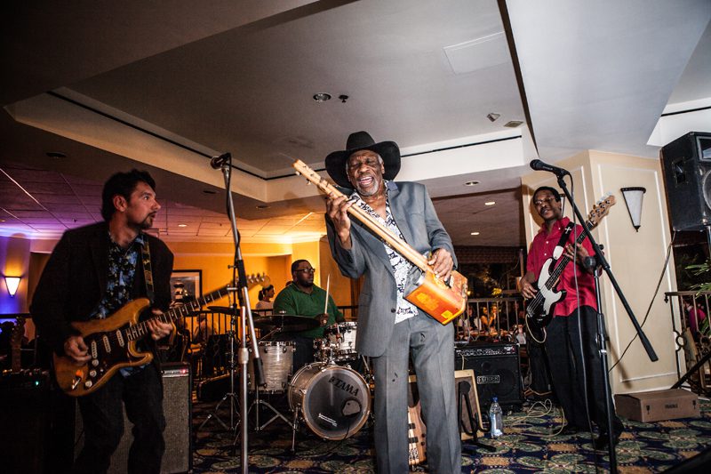 Mac Arnold and Plate Full O' Blues