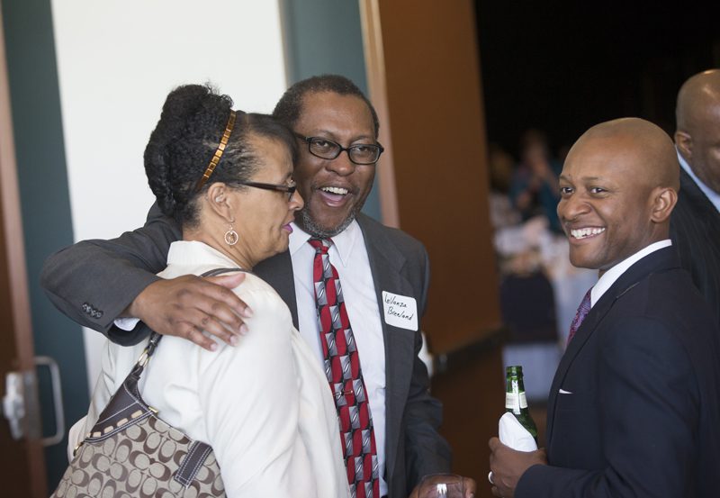 LeVanza Breeland (center)