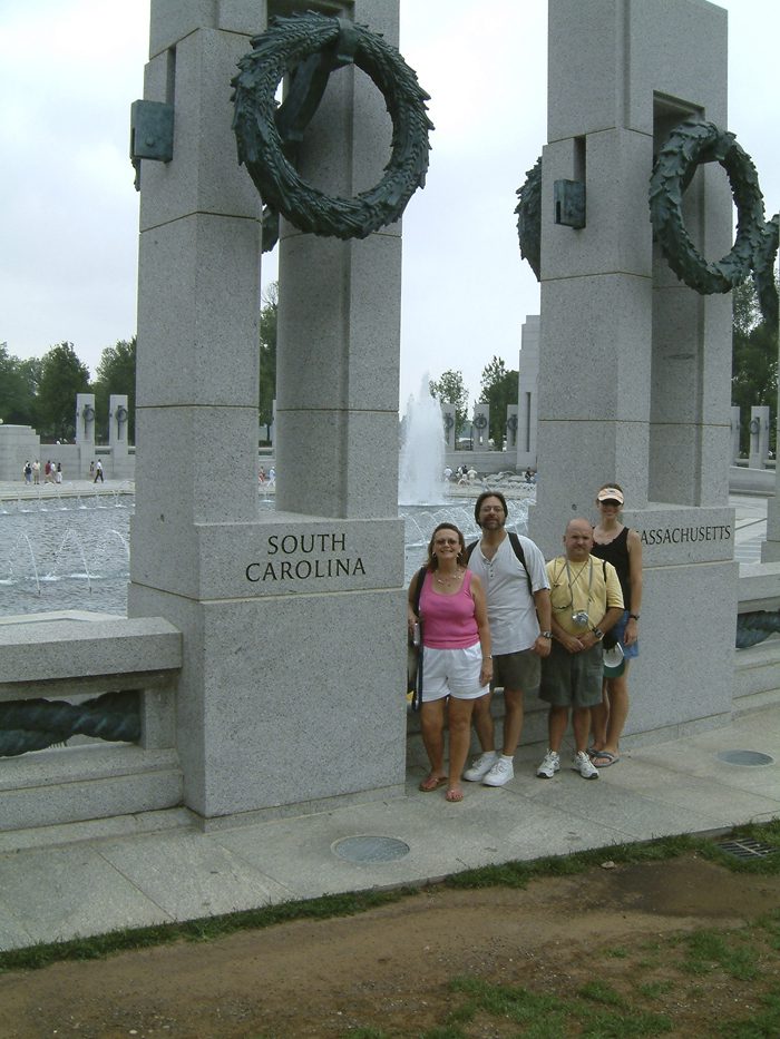 WW II Memorial (l-r) Tami Miller, Dean Roesner, Steve Smith, Cristi Kemp