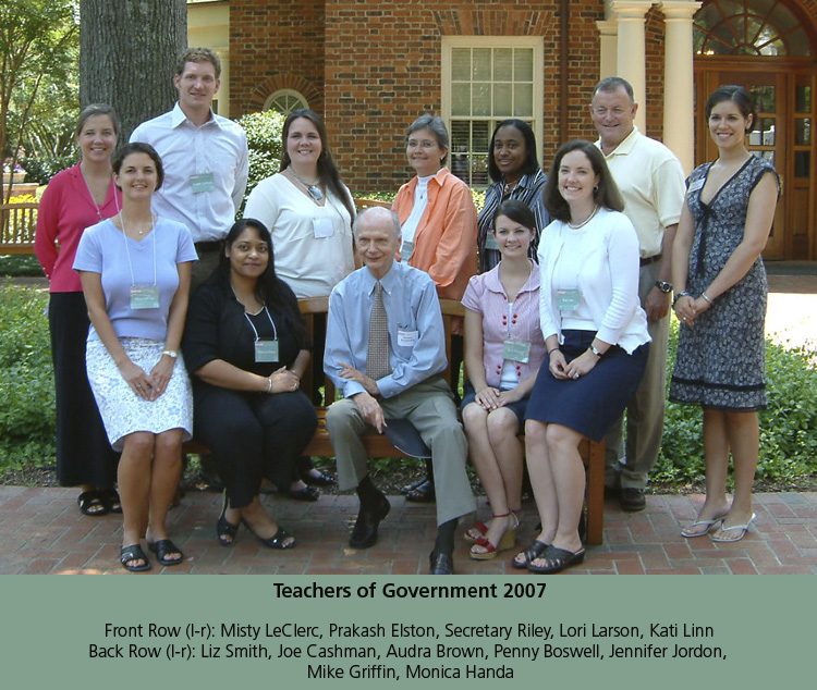 The Teachers of Government 2007 with Secretary Riley