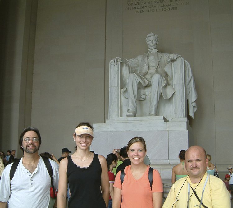 The Lincoln Memorial (l-r) Dean Roesner, Cristi Kemp, Liz Smith, Steve Smith