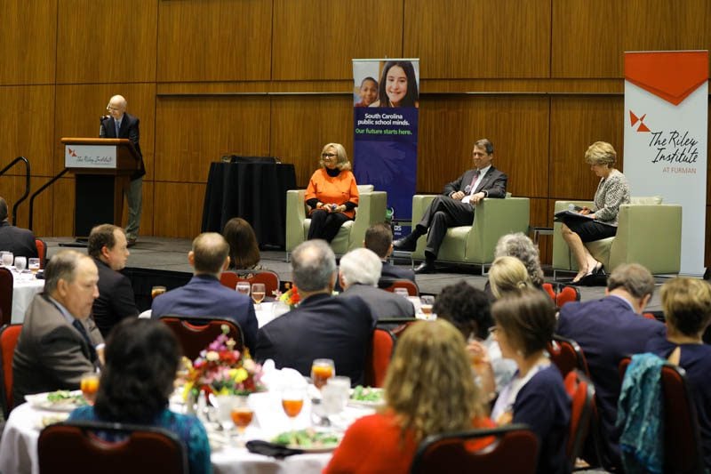 Secretary Riley introducing Hon. Rita Allison and Hon. James Smith and Linda O'Bryon