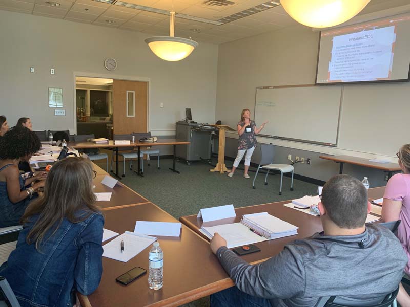 Kerri Pratt, a TOG participant, discussing best practices and greatest challenges in the classroom