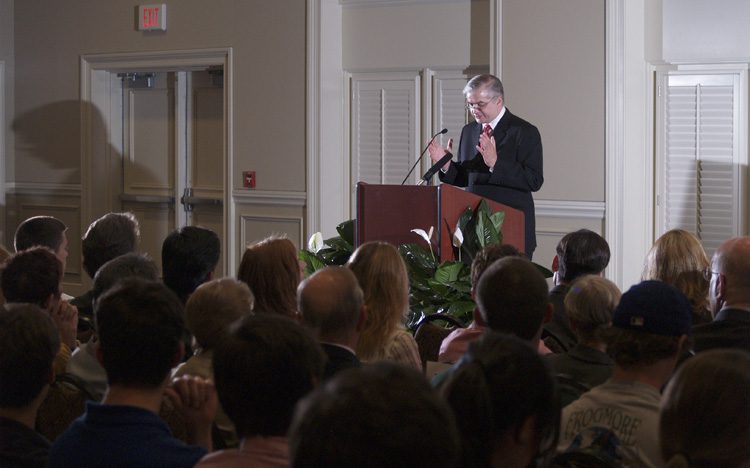 The Prime Minister addressing a crowd of over 300 students and community members