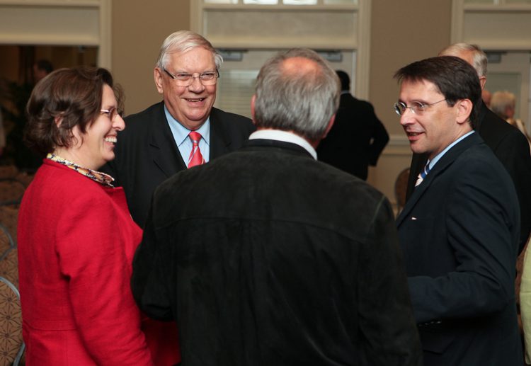 Helmut Schäfer and Klaus-Peter Kaempf with audience members