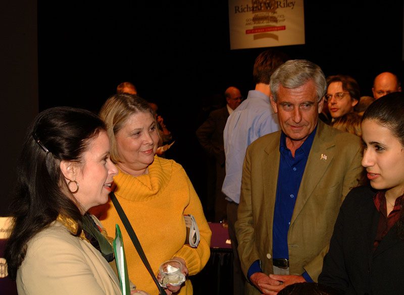 Robin Wright with audience members