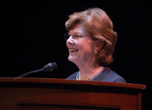 Glenda Hood