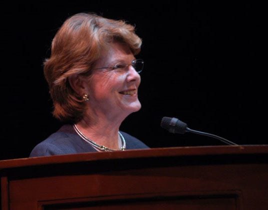 Glenda Hood