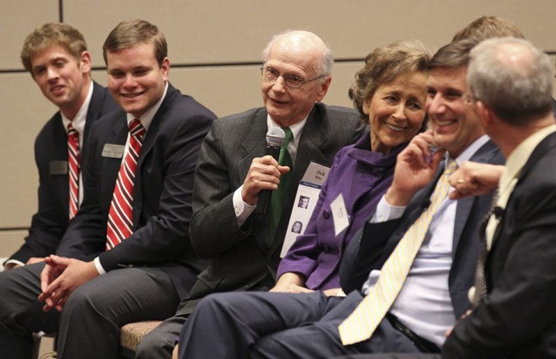 Secretary Riley poses a question for the panelists