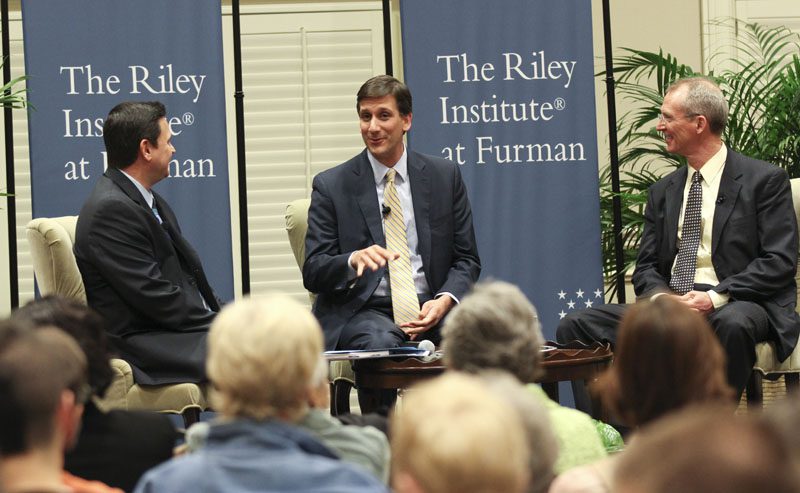 Mark Quinn moderating a discussion on 