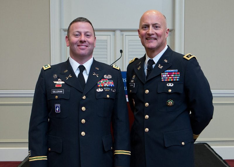 (l-r) LTC Tom Gilleran and Lieutenant General Dana Chipman