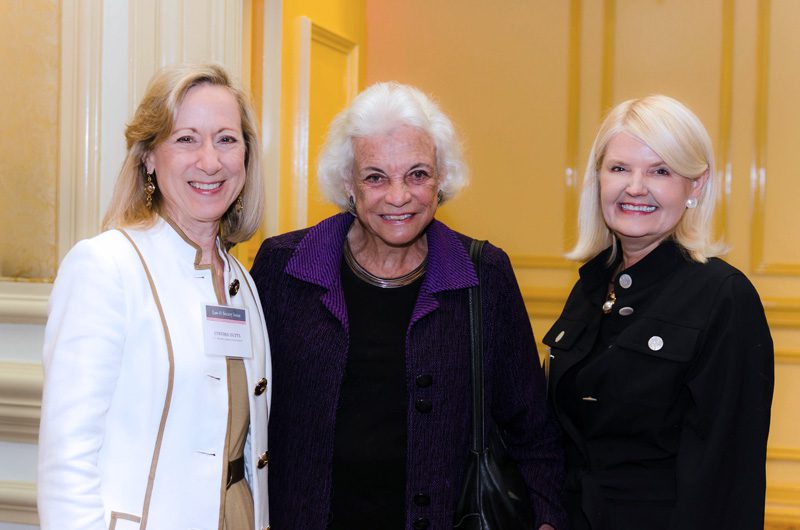 (l-r) Cynthia Ouzts, Sandra Day O'Connor and Judge Carolyn Mathews