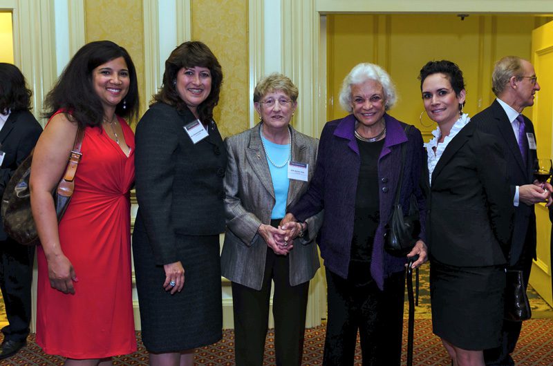 (l-r) Professor Amanda Compton,Aphrodite Konduros, Jean Toal and Sandra Day O'Connor, and Professor Geiza Vargas-Vargas