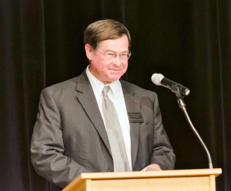 Don Gordon welcoming all to the 5th annual Law & Society series on Religion and the Law