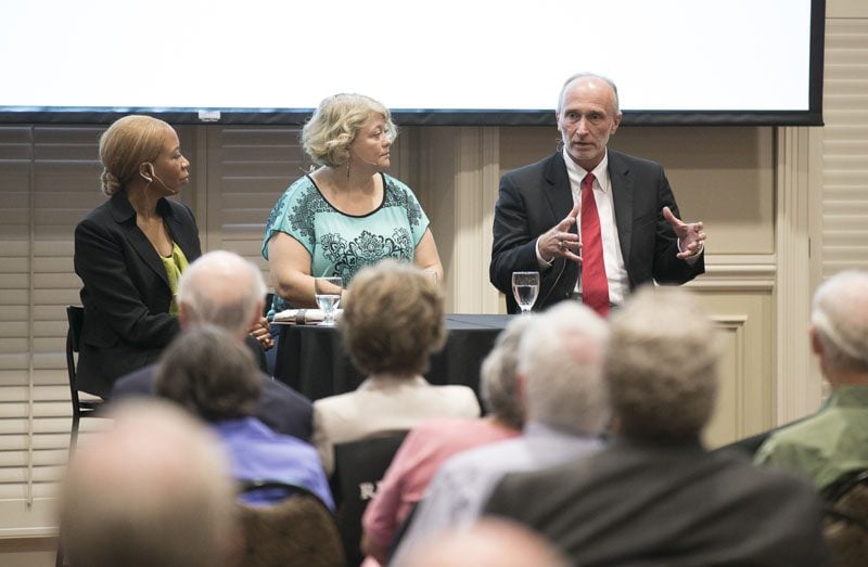 Angelo Sinopoli (far right), Chief Medical Officer, Greenville Health System