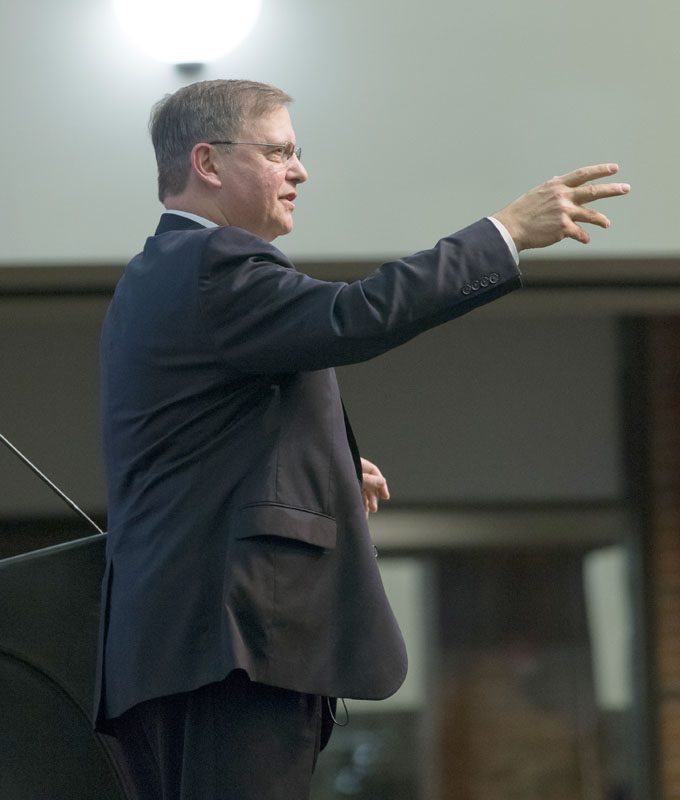 Chuck Rosenberg replying to the questions