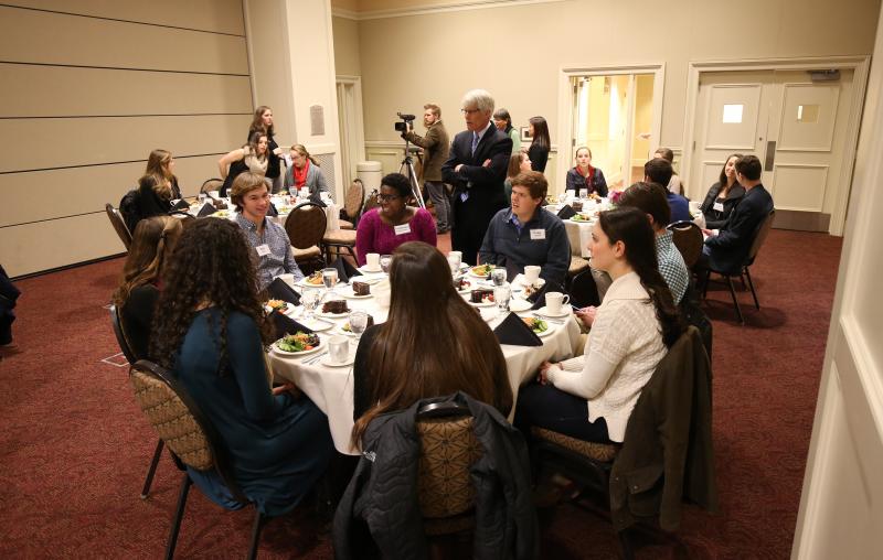 Hollingsworth/Townes scholars dinner with Peter Hart