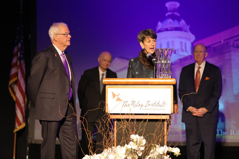 Paula Harper Bethea describing Hayne Hipp's civic and community leadership