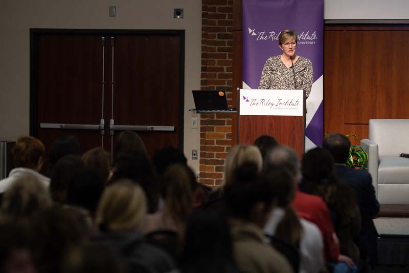 Suzy Summers welcoming students, community members, faculty and staff