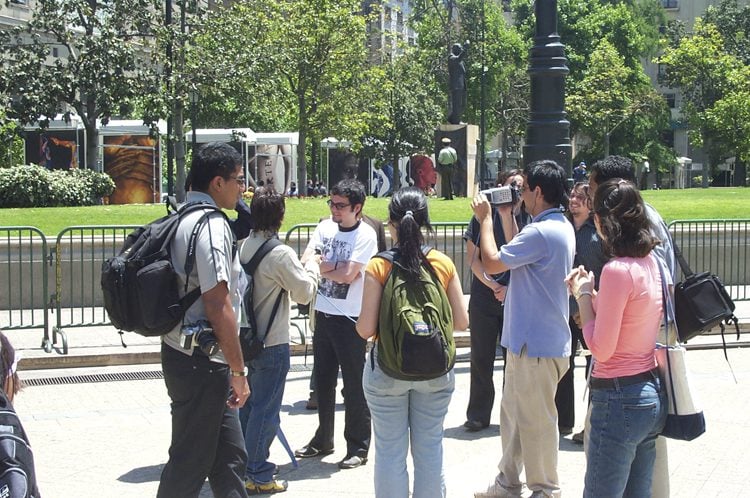APEC students conducting street interviews with local Chileans