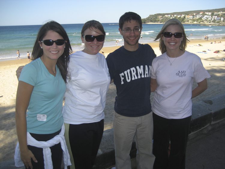 (l-r) Anna, Elizabeth, Pete and Alli on the beach