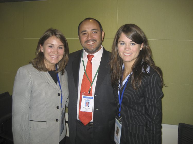 Elizabeth Bradly and Anna Ready with Sergio Toro, Chile's ABAC representative