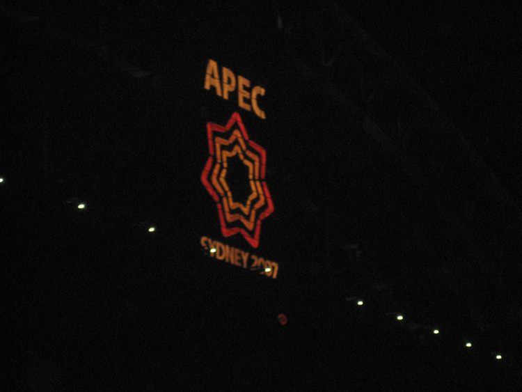 APEC 2007, an evening on one of the Matilda Cruise vessels