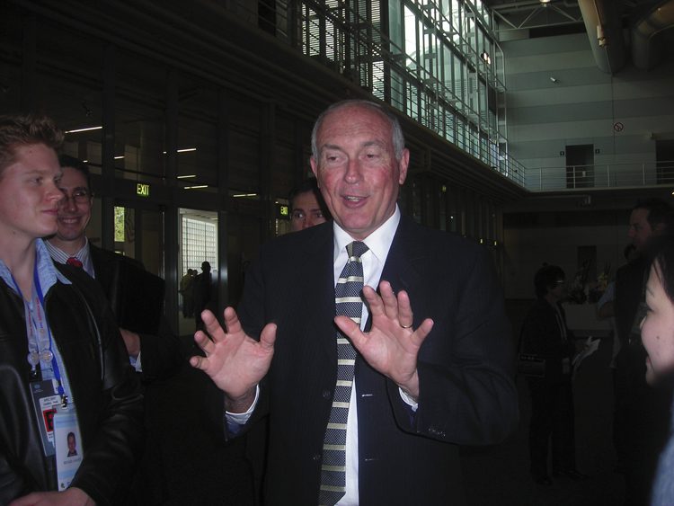 Brief encounter with the Honorable Warren Truss MP, Minister for Trade Deputy Leader of the Nationals