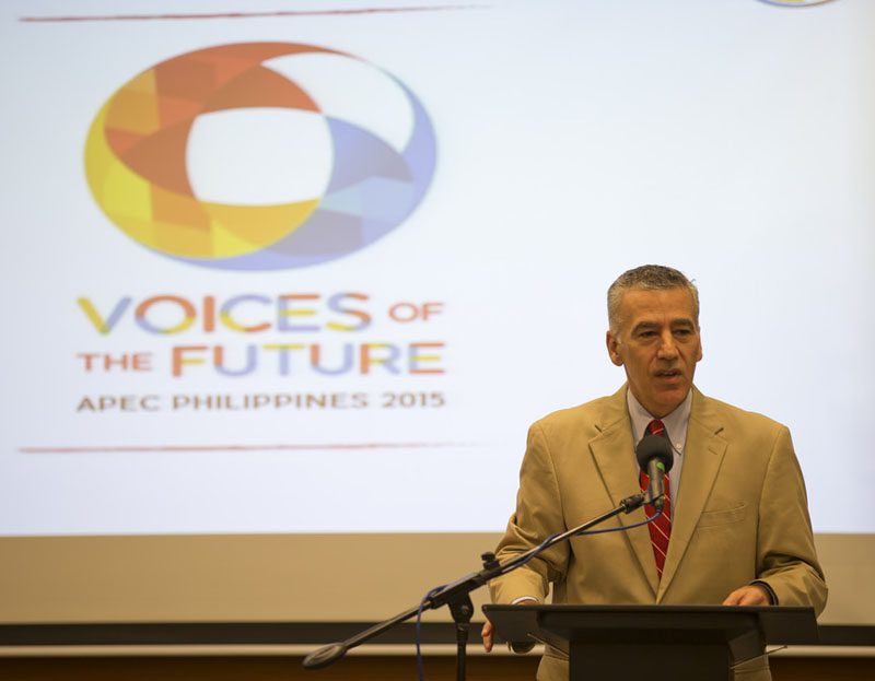 U.S. Ambassador to the Philippines, Philip Goldberg, speaks to Voices of the Future delegates at the Asian Development Bank in Manila.
