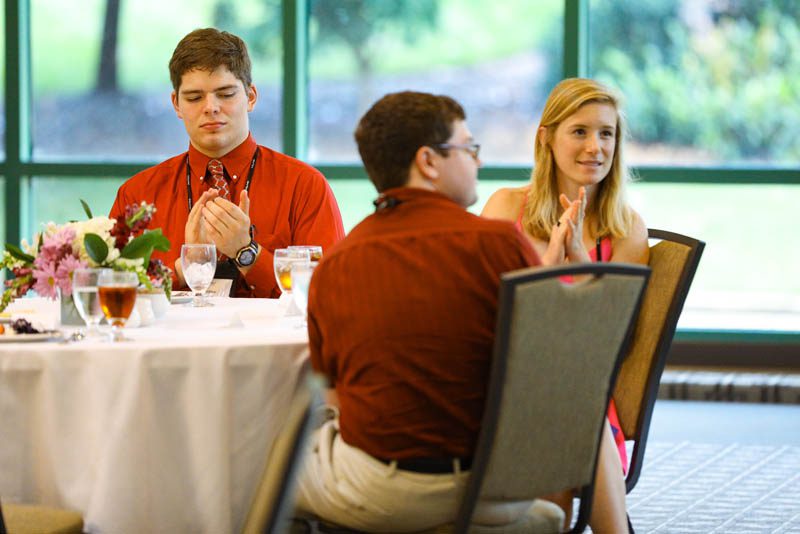 Andrew Riccardi and Maggie Welsh enjoy the Welcome Dinner at the start of the Advantage Scholars program