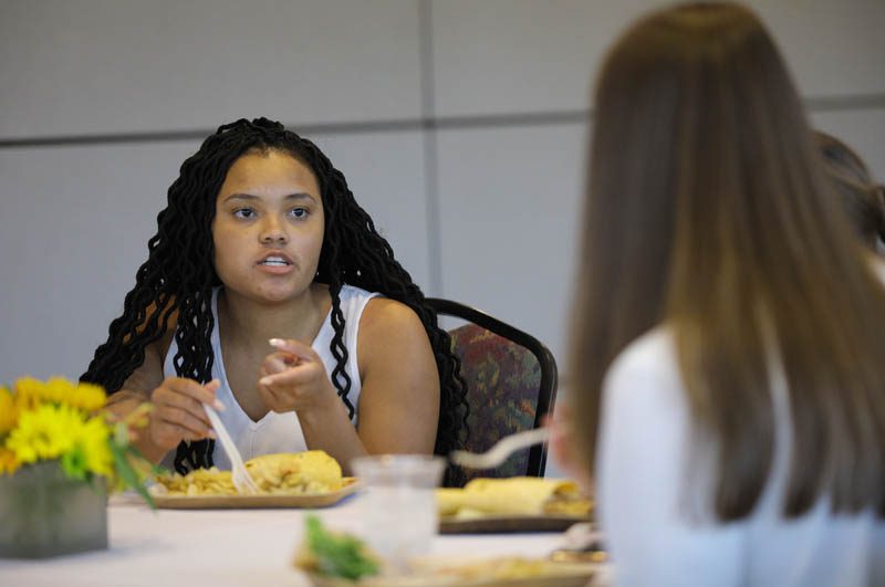 Alexis Wood ('19)