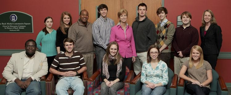 2009-10 Advance Team Hero Image