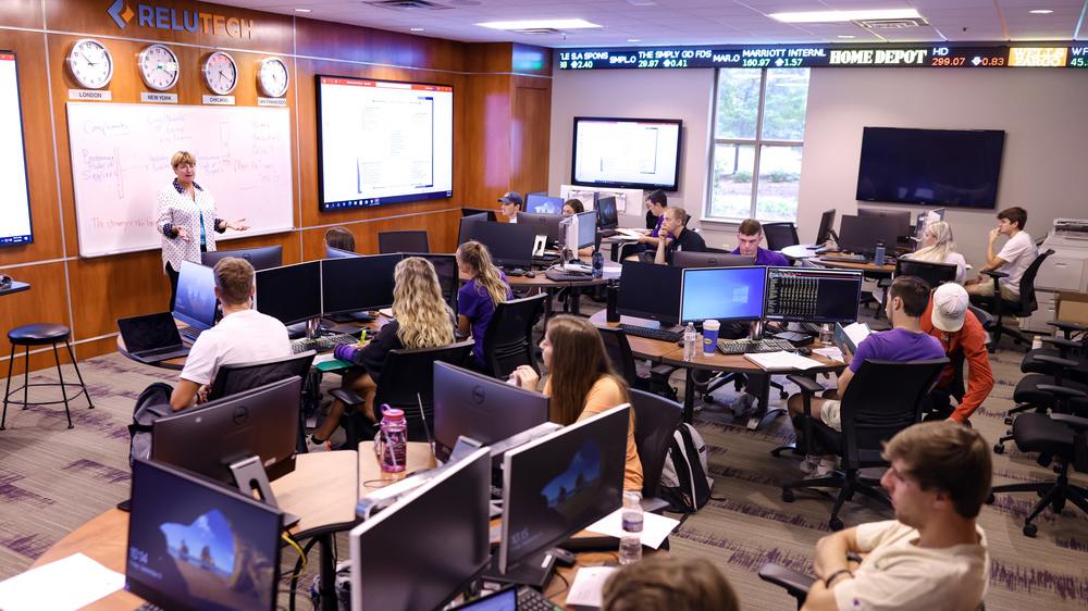 Business and Analytics Lab 