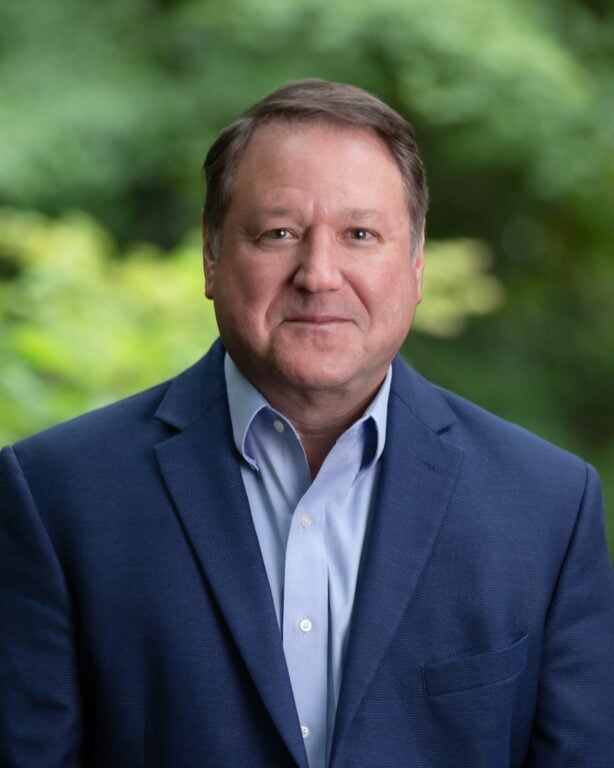 Russ Levenson Headshot 